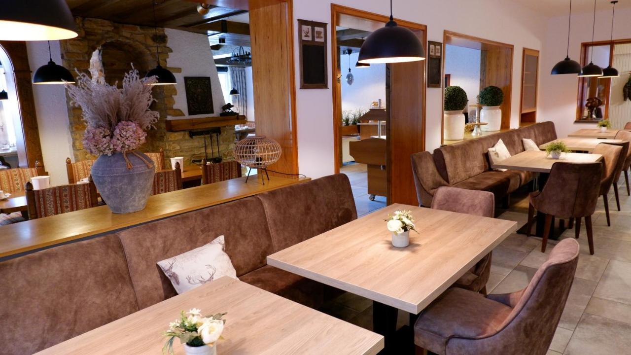 Hotel-Pension Zum Paradies فيلنغن المظهر الخارجي الصورة